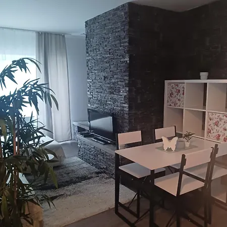 Apartment Moderne In Ruhiger Lage *
