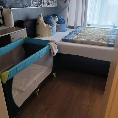Moderne In Ruhiger Lage